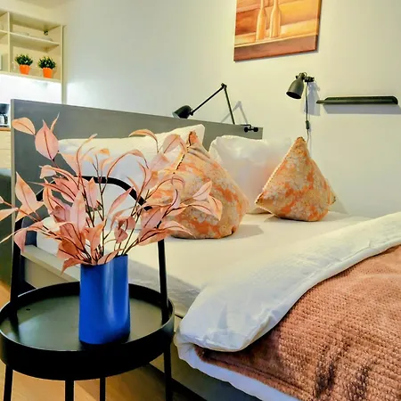 Langenfeld City Apartment * Langenfeld (North Rhine-Westphalia)